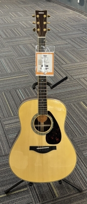 Store Special Product - Yamaha - LL16ARE